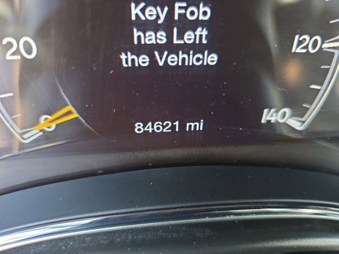 Used 2021 Jeep Grand Cherokee Limited w/ Luxury Group II image 11