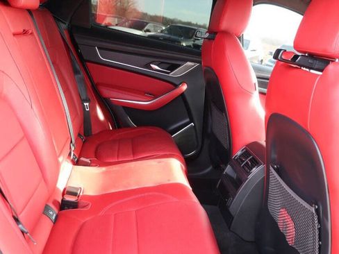 Used 2021 Jaguar F-PACE R-Dynamic S image 16