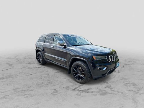Used 2020 Jeep Grand Cherokee Limited w/ Luxury Group II AWD/4WD image 2