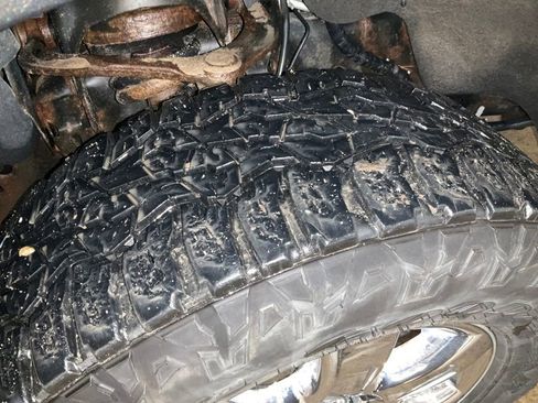 Used 2013 Ford F150 XLT w/ Luxury Equipment Group image 12