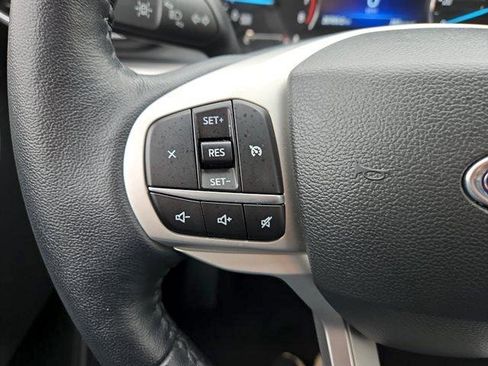 Certified 2023 Ford Explorer XLT w/ Equipment Group 202A AWD/4WD image 14