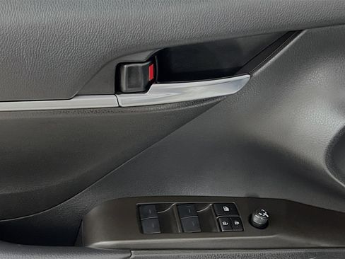 Used 2023 Toyota Camry LE FWD image 17