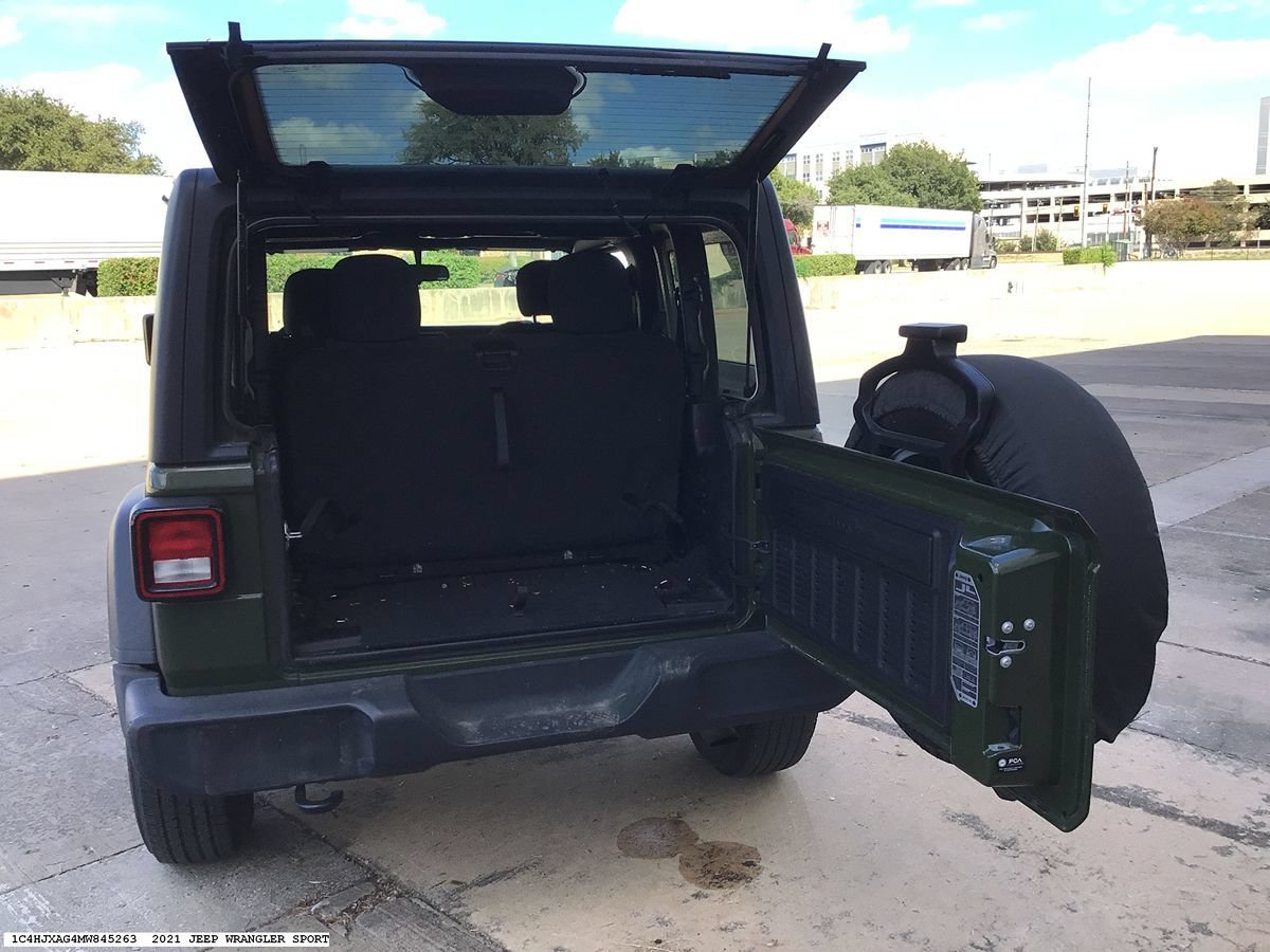 Used 2021 Jeep Wrangler Sport AWD/4WD image 10