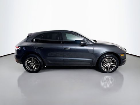Used 2020 Porsche Macan image 11