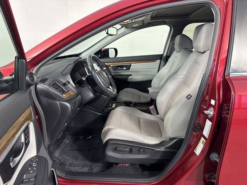 Used 2022 Honda CR-V Touring image 4