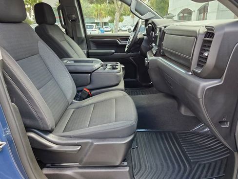 Used 2024 Chevrolet Silverado 1500 LT image 15