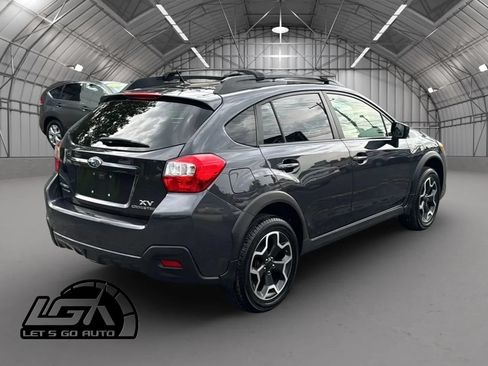 Used 2015 Subaru Crosstrek 2.0i Premium w/ Moonroof Package AWD/4WD image 7