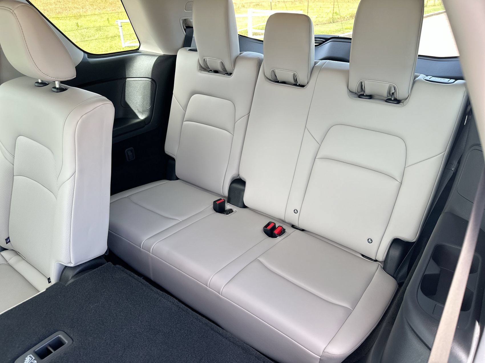 Used 2026 Nissan Pathfinder SL AWD/4WD image 22