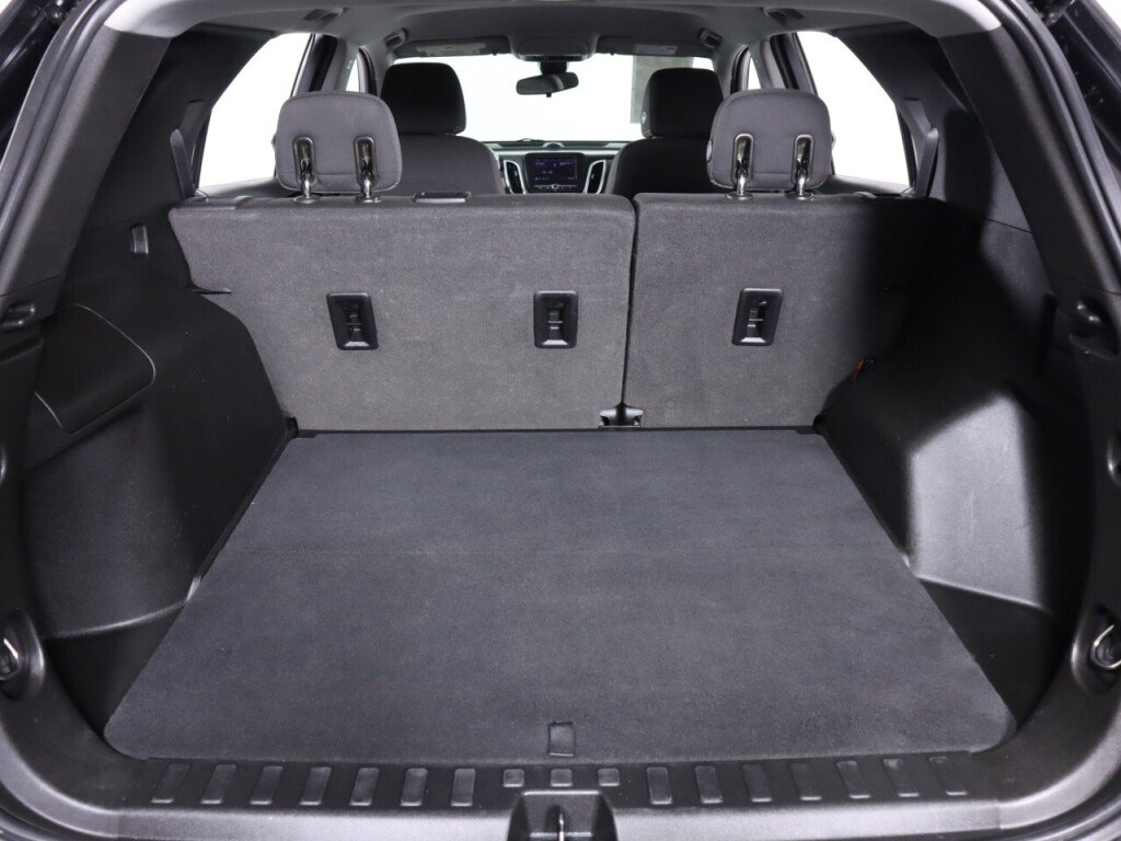 Used 2020 Chevrolet Equinox LT AWD/4WD image 32