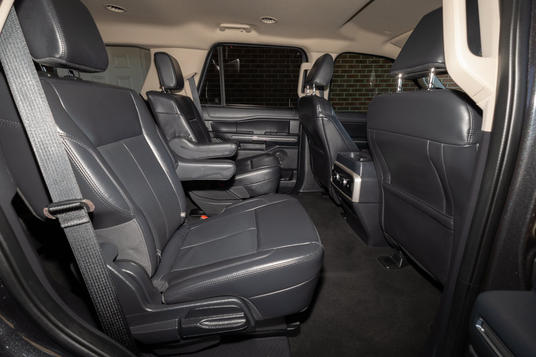 Used 2024 Ford Expedition XLT AWD/4WD image 26