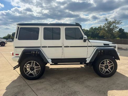 Used 2018 Mercedes-Benz G 550 Squared image 8