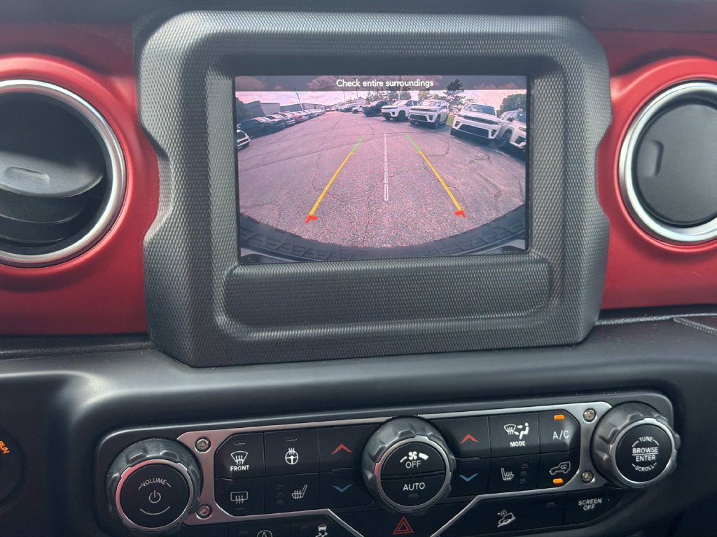 Used 2020 Jeep Wrangler Unlimited Rubicon w/ LED Lighting Group AWD/4WD image 22