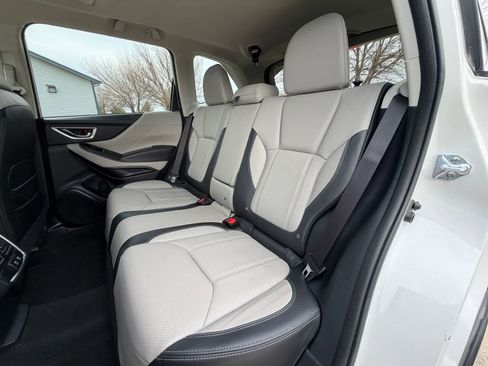 Used 2024 Subaru Forester Limited image 17