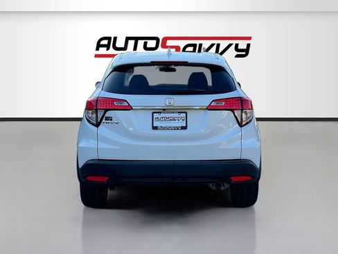 Used 2022 Honda HR-V LX image 6