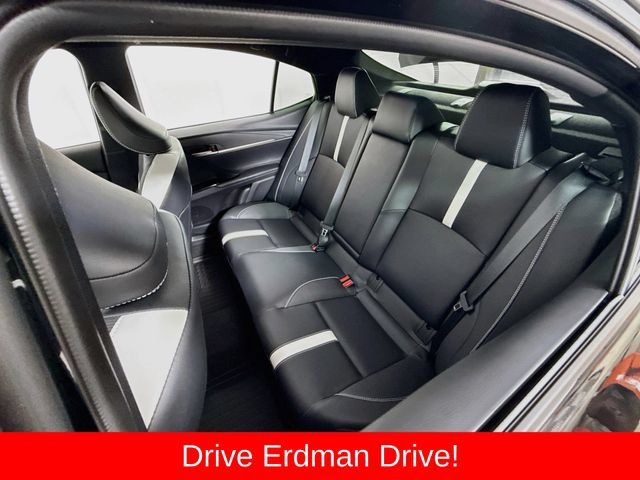 Used 2026 Toyota Camry SE FWD image 8