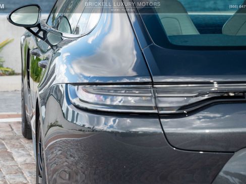 Used 2022 Porsche Panamera GTS image 48