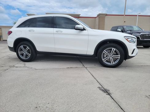 Used 2022 Mercedes-Benz GLC 300 4MATIC image 6