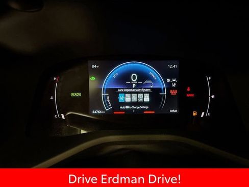 Certified 2025 Toyota Camry SE image 17