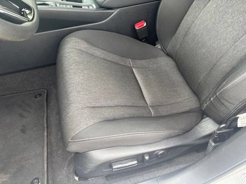 Used 2024 Honda Accord EX image 12