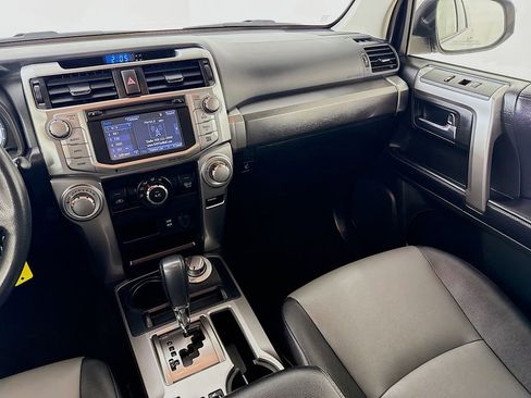 Certified 2018 Toyota 4Runner SR5 Premium image 23