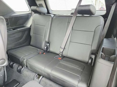 Certified 2023 Chevrolet Traverse LT w/ LT Premium Package image 11