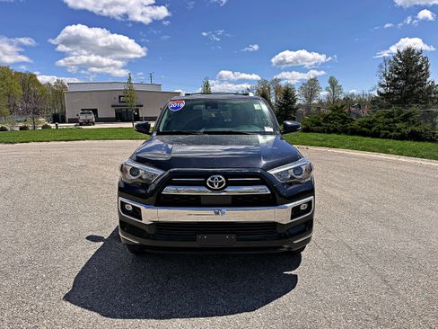 Used 2021 Toyota 4Runner Limited AWD/4WD image 4