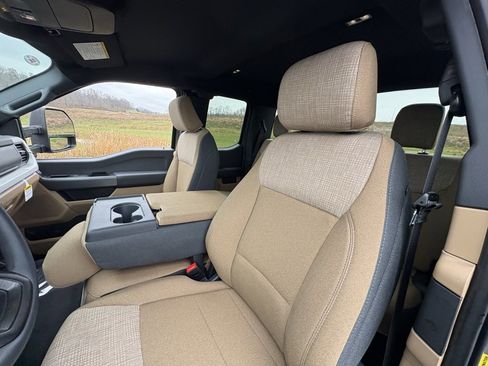 New 2026 Ford F250 XLT w/ 360-Degree Camera Package image 42