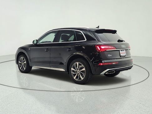 Used 2023 Audi Q5 2.0T Premium Plus w/ Premium Plus Package AWD/4WD image 7