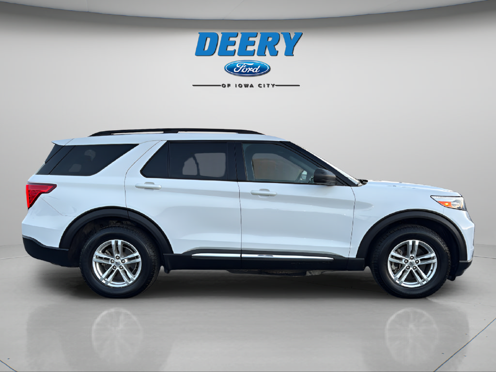 Used 2020 Ford Explorer XLT w/ Equipment Group 202A AWD/4WD image 5