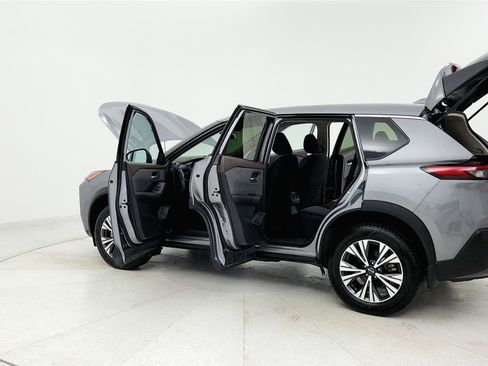 Used 2023 Nissan Rogue SV AWD/4WD image 30