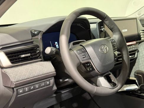 New 2026 Toyota Camry XLE AWD/4WD image 16