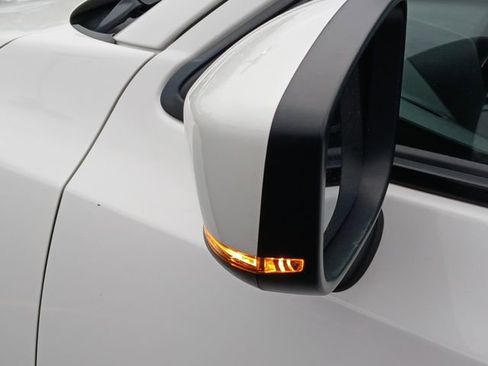 Used 2020 Toyota Yaris LE FWD image 26