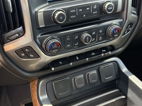 Used 2017 Chevrolet Silverado 1500 LTZ w/ Texas Edition AWD/4WD image 21