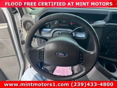 Used 2014 Ford E-350 and Econoline 350 Super Duty RWD image 19