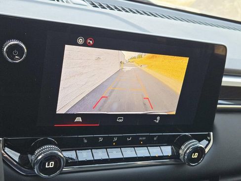 New 2026 GMC Canyon Elevation w/ Convenience Package image 24