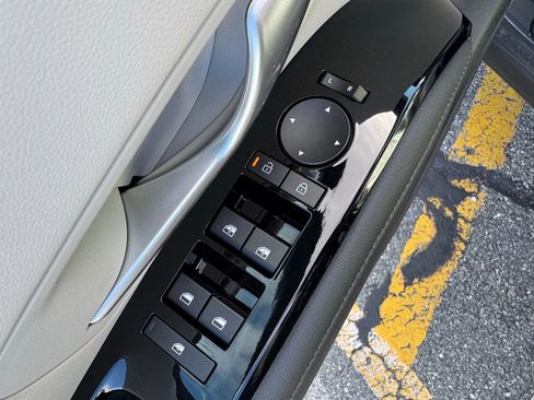 New 2026 Hyundai Tucson Limited AWD/4WD image 17