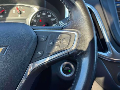 Used 2019 Chevrolet Equinox LT AWD/4WD image 23