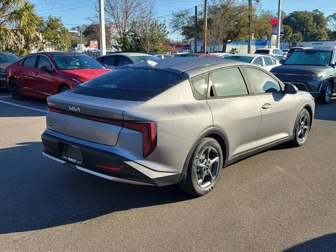 New 2026 Kia K4 FWD image 5
