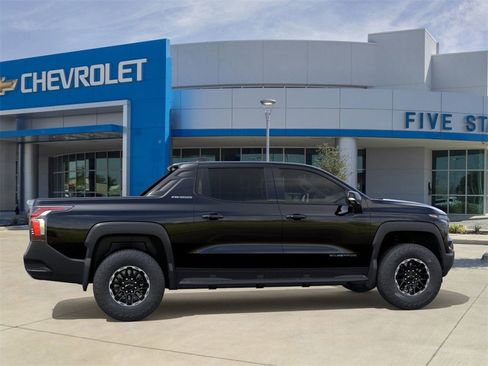 New 2026 Chevrolet Silverado EV Trail Boss w/ LPO, Gameday Tailgate Package image 5