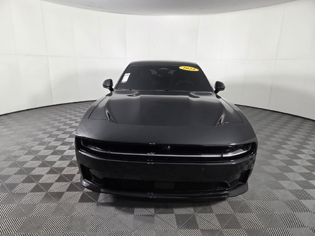 Used 2024 Dodge Charger Daytona Scat Pack w/ Plus Group AWD/4WD image 3