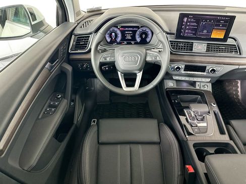 New 2025 Audi Q5 e Premium Plus image 21