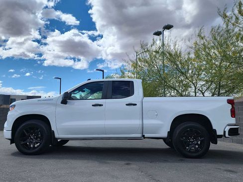 Used 2025 Chevrolet Silverado 1500 Custom RWD image 6