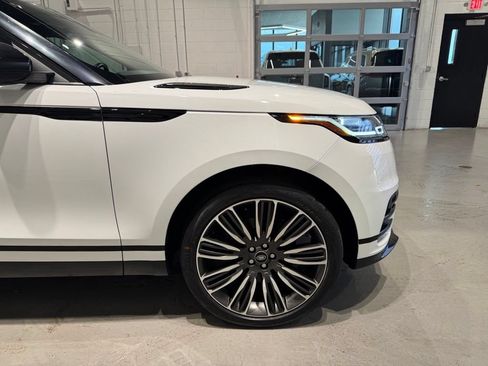 Used 2022 Land Rover Range Rover Velar R-Dynamic S AWD/4WD image 8