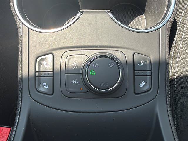 Used 2024 GMC Terrain SLE w/ Driver Convenience Package AWD/4WD image 18