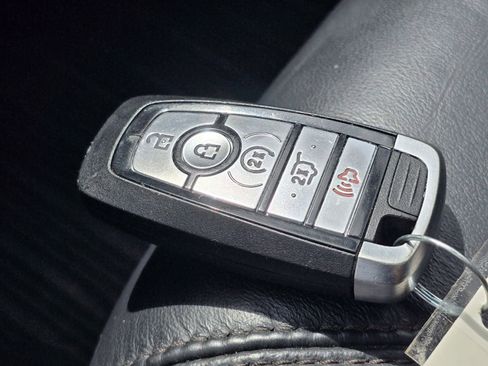 Used 2021 Ford Explorer Platinum w/ Equipment Group 601A image 36