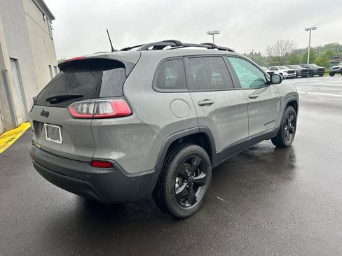 Used 2023 Jeep Cherokee Altitude Lux AWD/4WD image 6