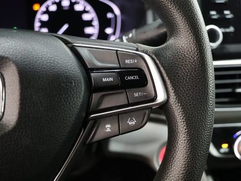 Used 2018 Honda Accord LX image 23