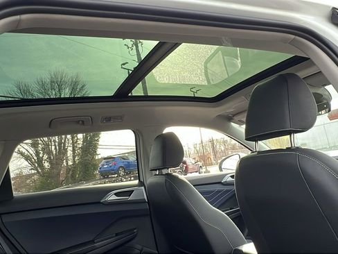 New 2026 Volkswagen Taos SEL image 13