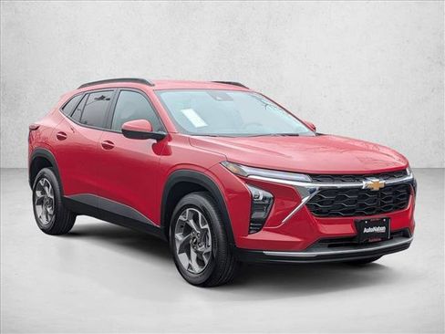 New 2026 Chevrolet Trax LT w/ Driver Confidence Package image 6