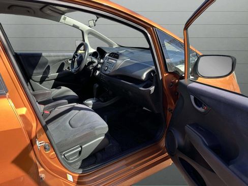 Used 2010 Honda Fit Sport image 19